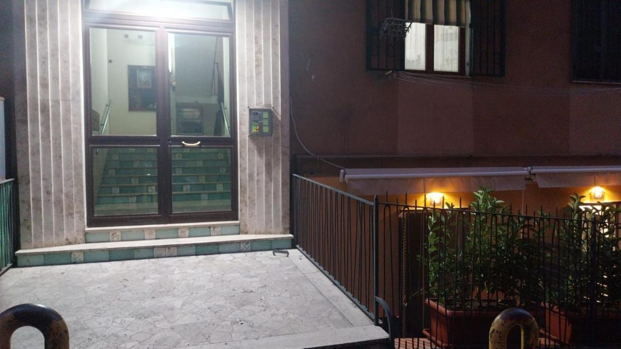 Alery Hotel Naples Exterior photo